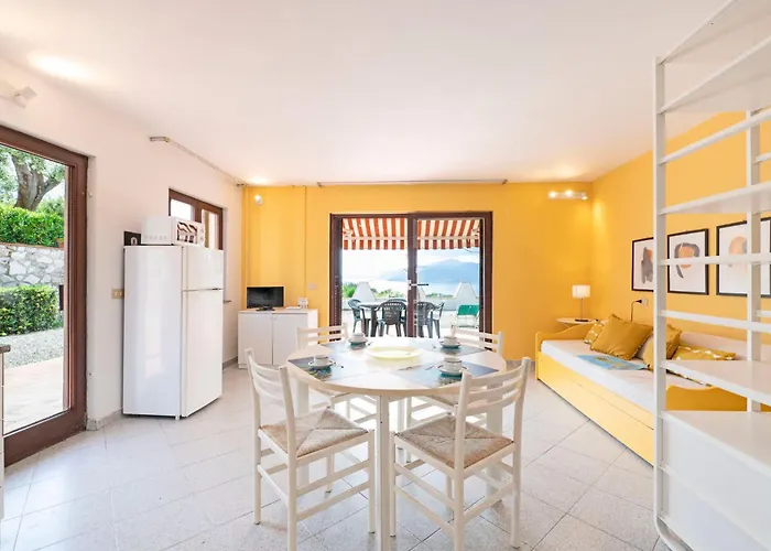 Turistica-1 By Interhome Lägenhet